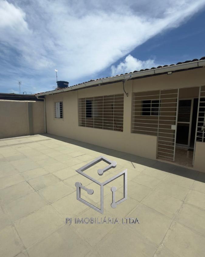 Casa, 4 quartos, 200 m² - Foto 1