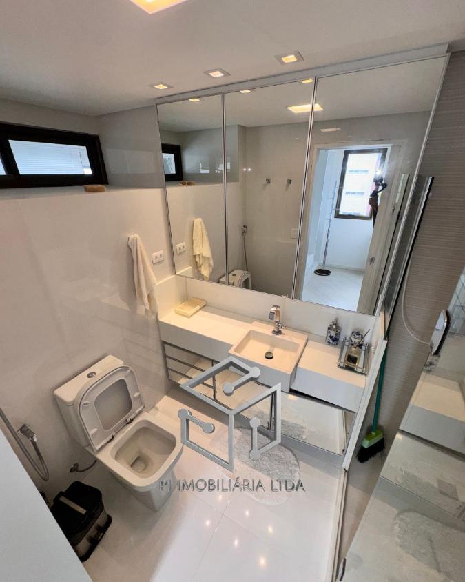 Apartamento, 4 quartos, 192 m² - Foto 11