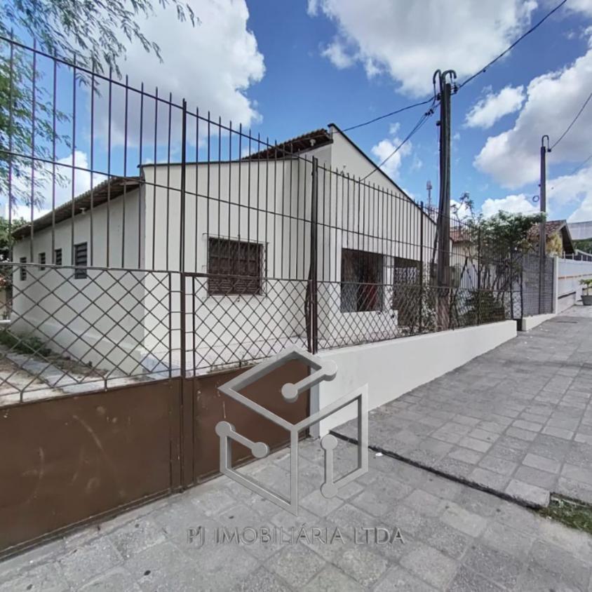 Casa, 8 quartos, 300 m² - Foto 1