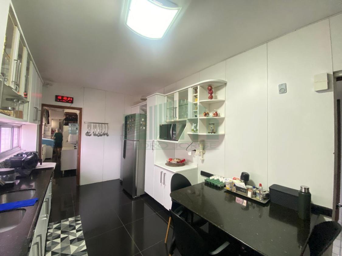 Apartamento, 4 quartos, 200 m² - Foto 14
