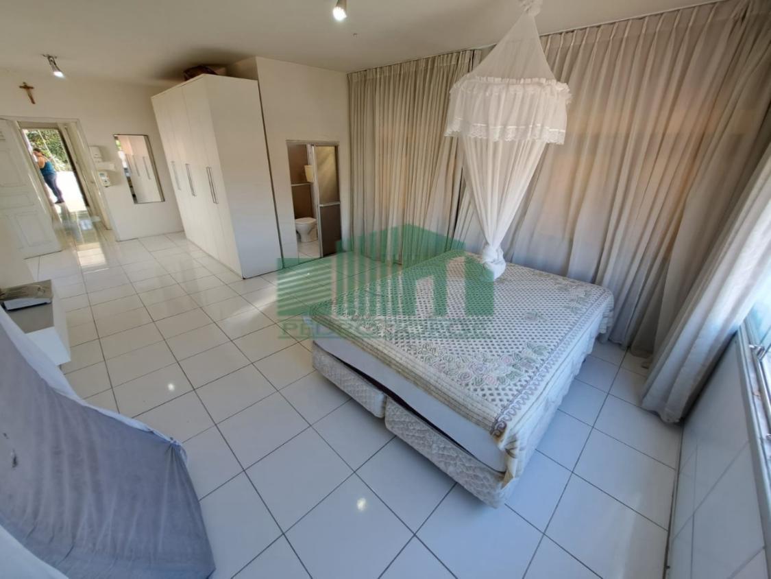 Casa, 4 quartos, 257 m² - Foto 14