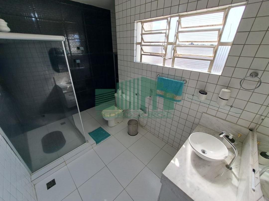 Casa, 4 quartos, 257 m² - Foto 21