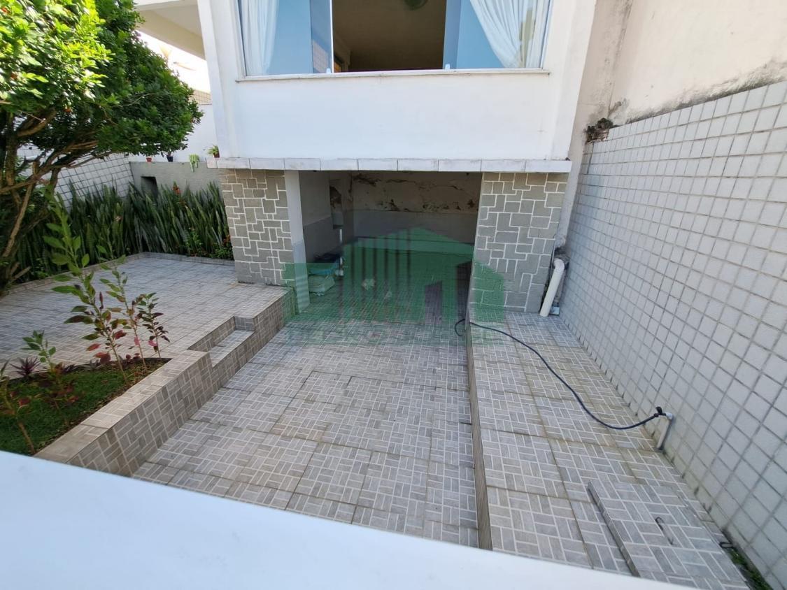 Casa, 4 quartos, 257 m² - Foto 3