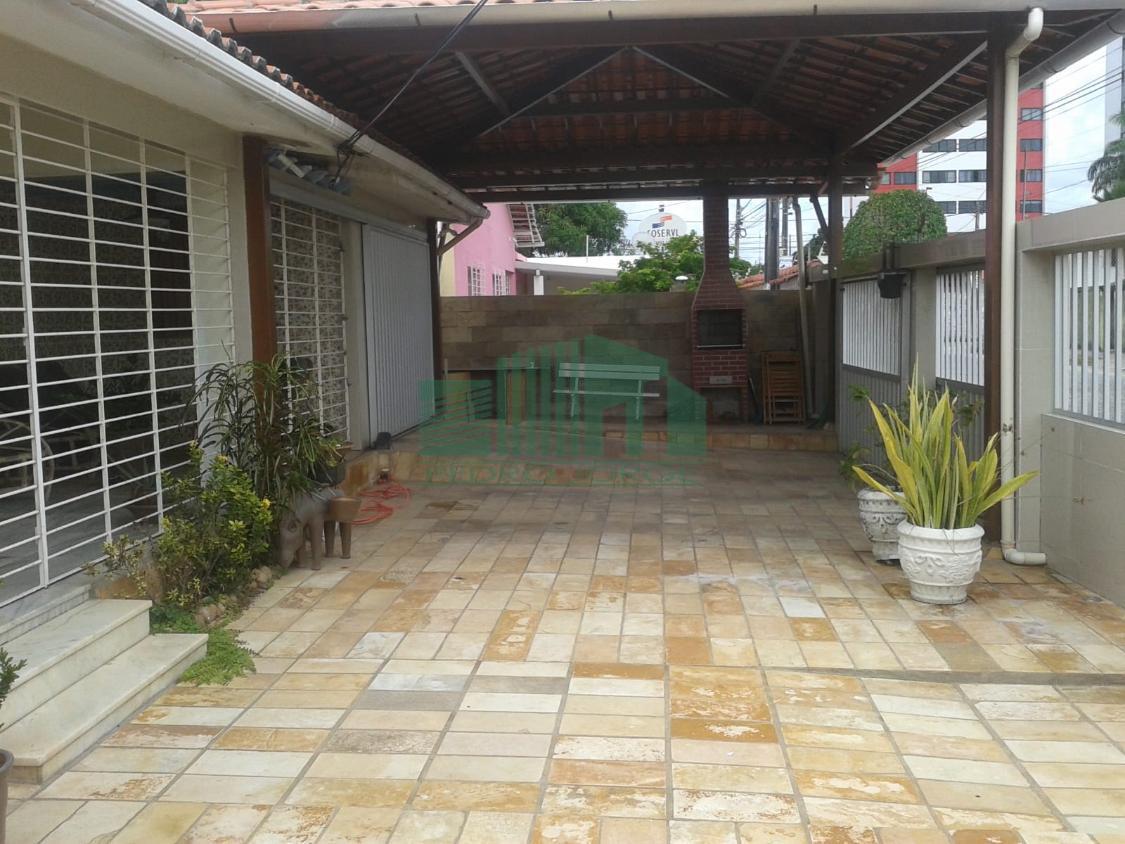 Casa, 4 quartos, 230 m² - Foto 10