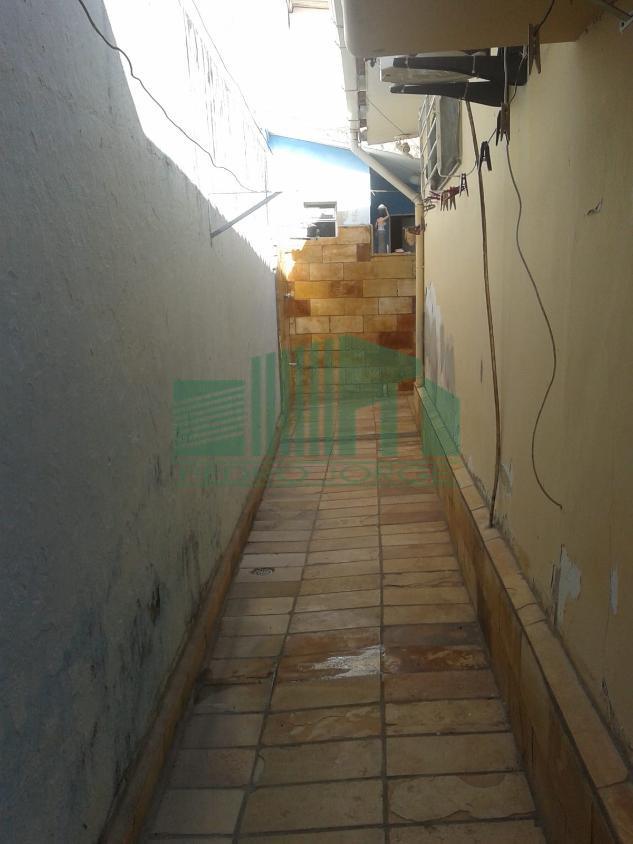 Casa, 4 quartos, 230 m² - Foto 11