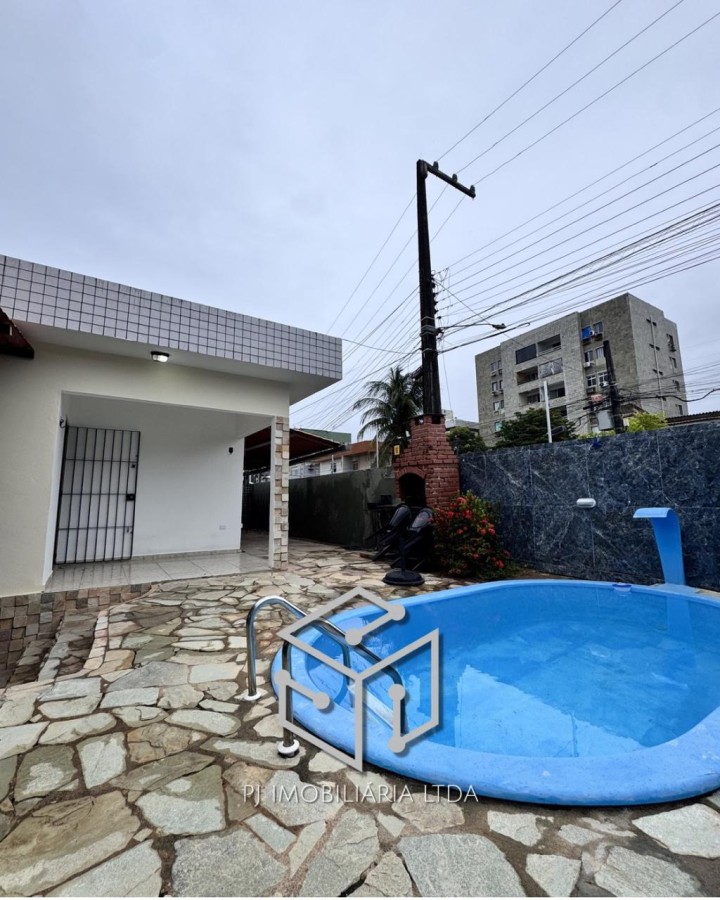 Casa, 3 quartos, 204 m² - Foto 2