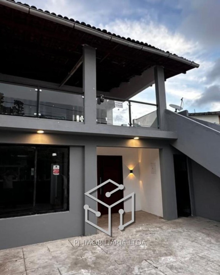 Casa, 4 quartos, 308 m² - Foto 2
