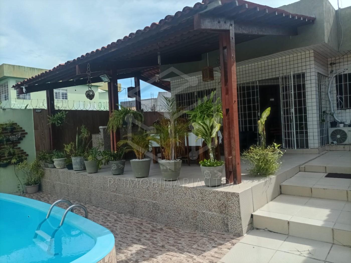 Casa, 4 quartos, 145 m² - Foto 1