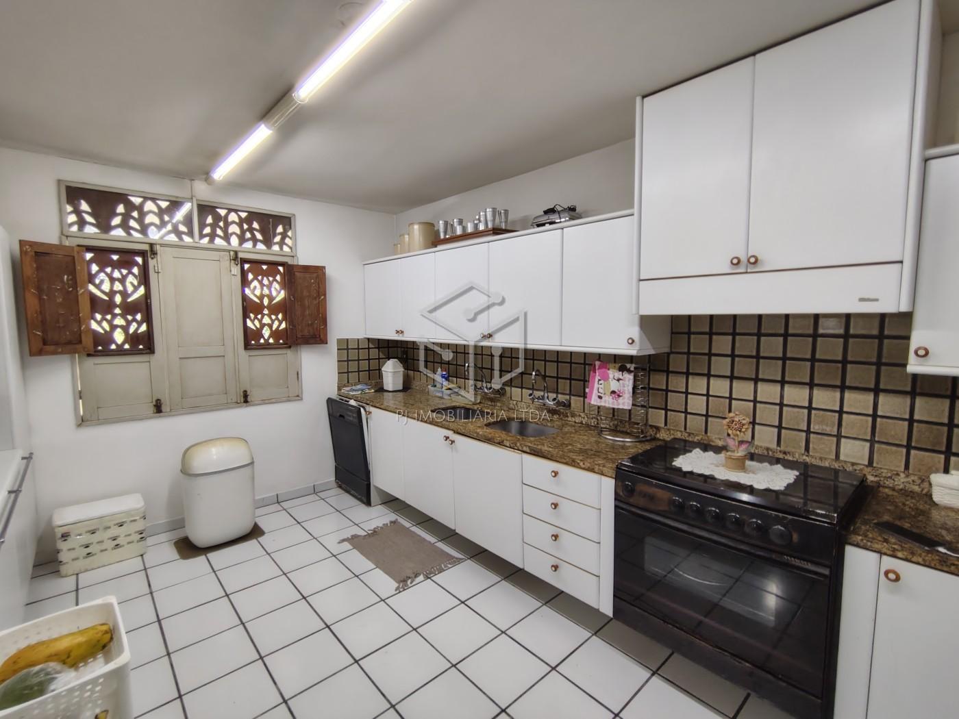 Casa, 4 quartos, 200 m² - Foto 8