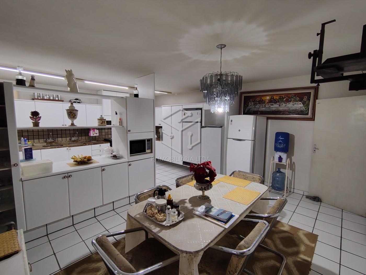 Casa, 4 quartos, 200 m² - Foto 10