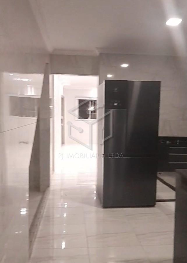 Casa, 4 quartos, 350 m² - Foto 11