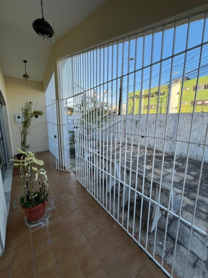Casa, 3 quartos, 200 m² - Foto 6